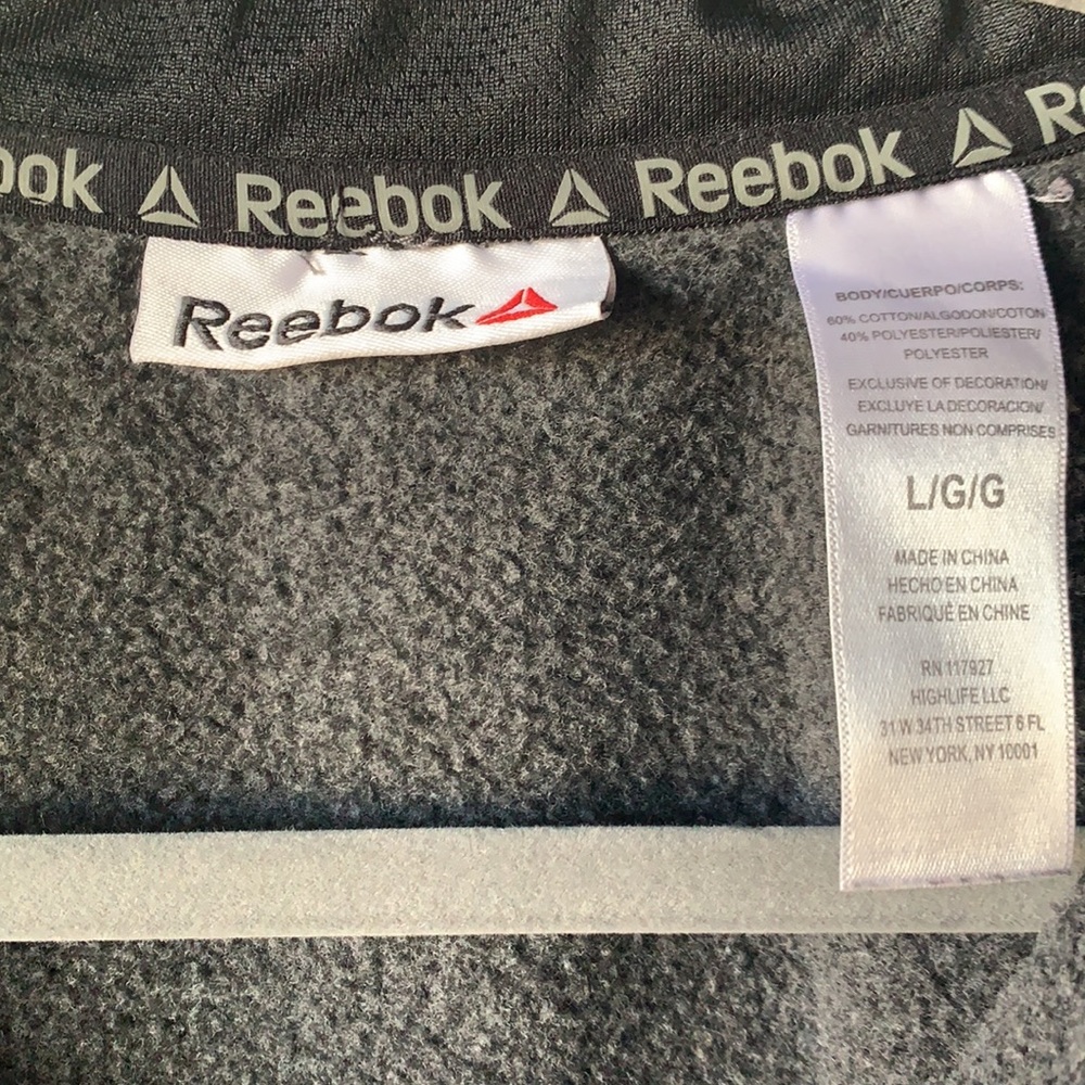 Men’s Reebok quarter zip pullover - Picture 7 of 9